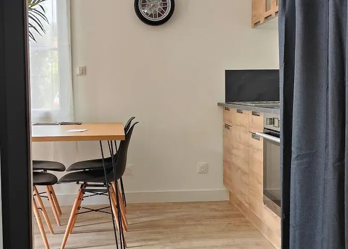 Le Pit-stop - Wifi - Parking Appartement *