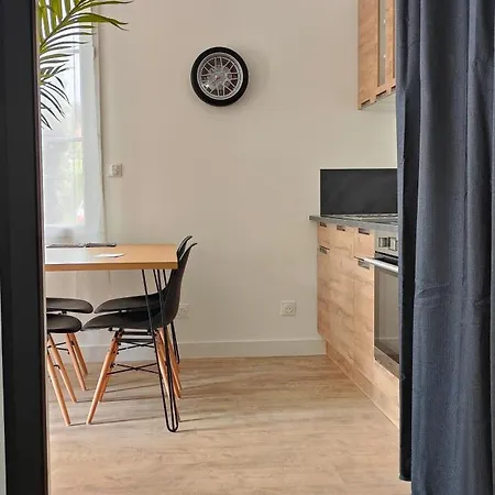 Le Pit-stop - Wifi - Parking Apartment *